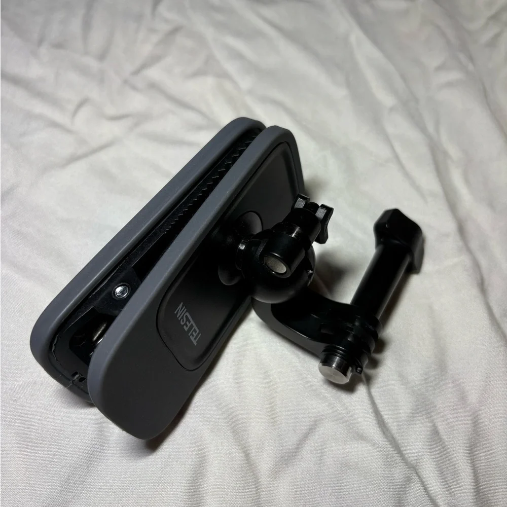 Telesin 360 degree backpack clip mount